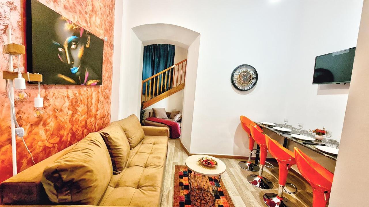 Royal Mansion In Unirii Square Διαμέρισμα Κλουζ-Ναπόκα Εξωτερικό φωτογραφία