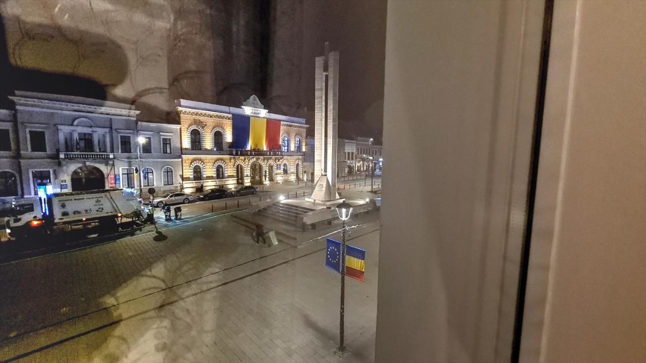 Royal Mansion In Unirii Square Διαμέρισμα Κλουζ-Ναπόκα Εξωτερικό φωτογραφία